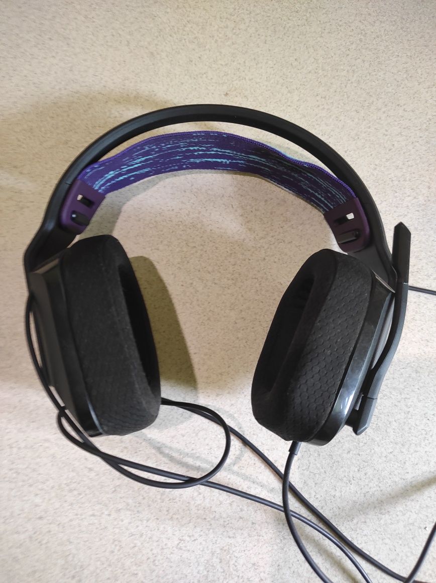 Ігрова гарнітура Logitech G335