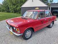 Fiat 125p 1500 stylizowany na TAXI REZERWACJA