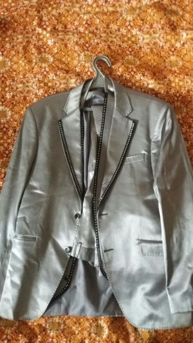 Свадебный/ выпускной костюм СУПЕР ЦЕНА