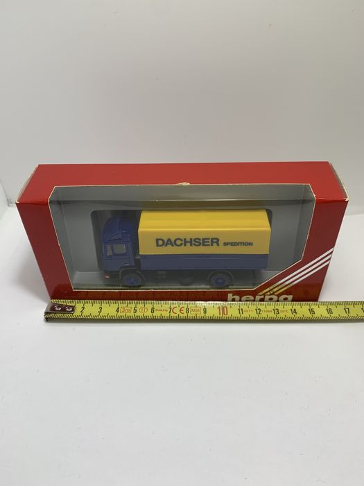 MAN Dachser da Herpa escala 1/87