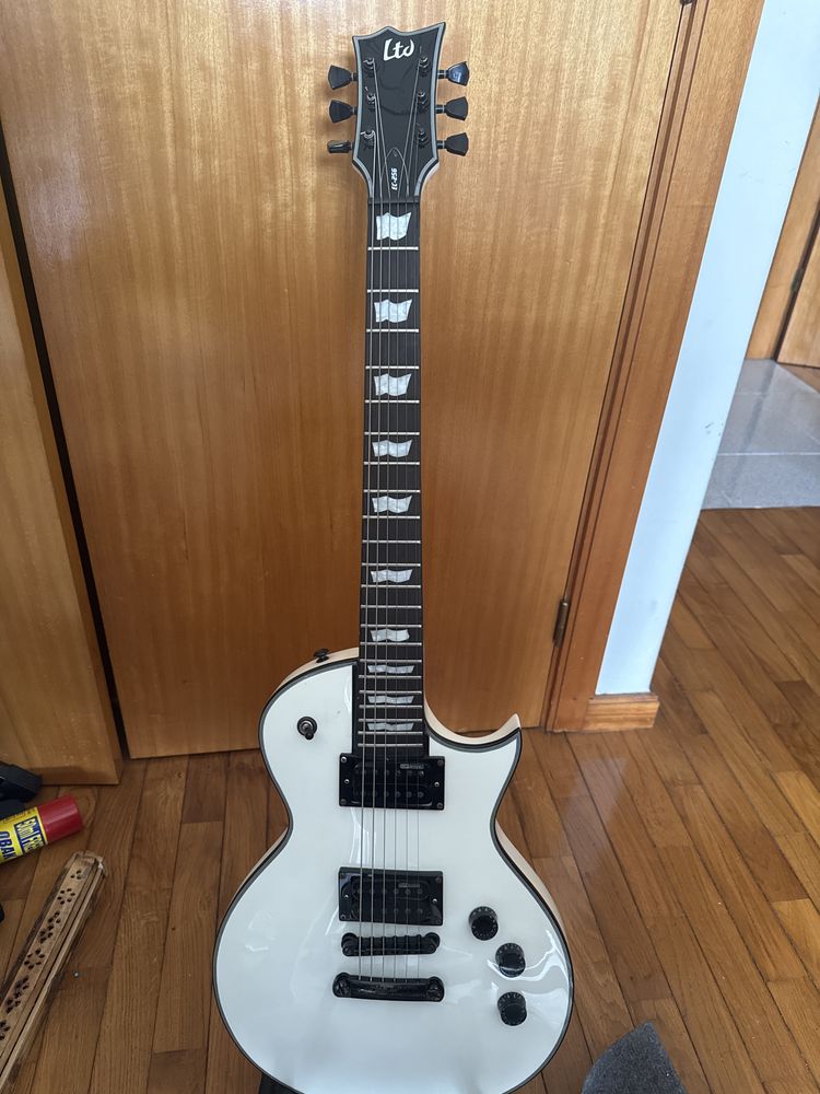 Vendo Guitarra LTD EC-256 Les Paul
