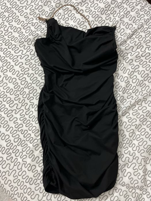 Vestido justo de senhora