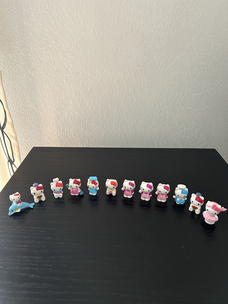 Vendo conjuto de bonecos fantasminhas que brilham no escuro.