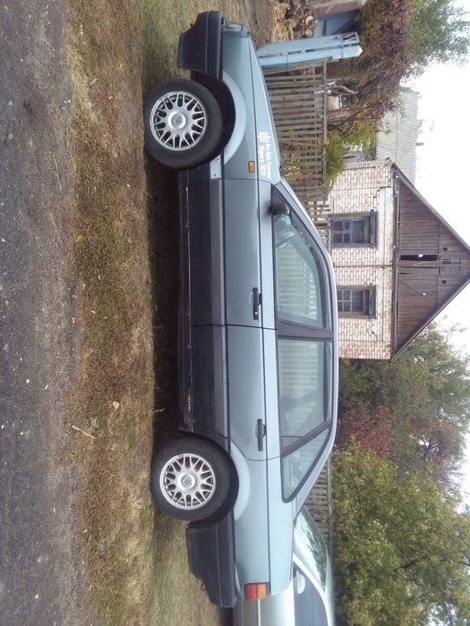 Пасат б3 на ходу!