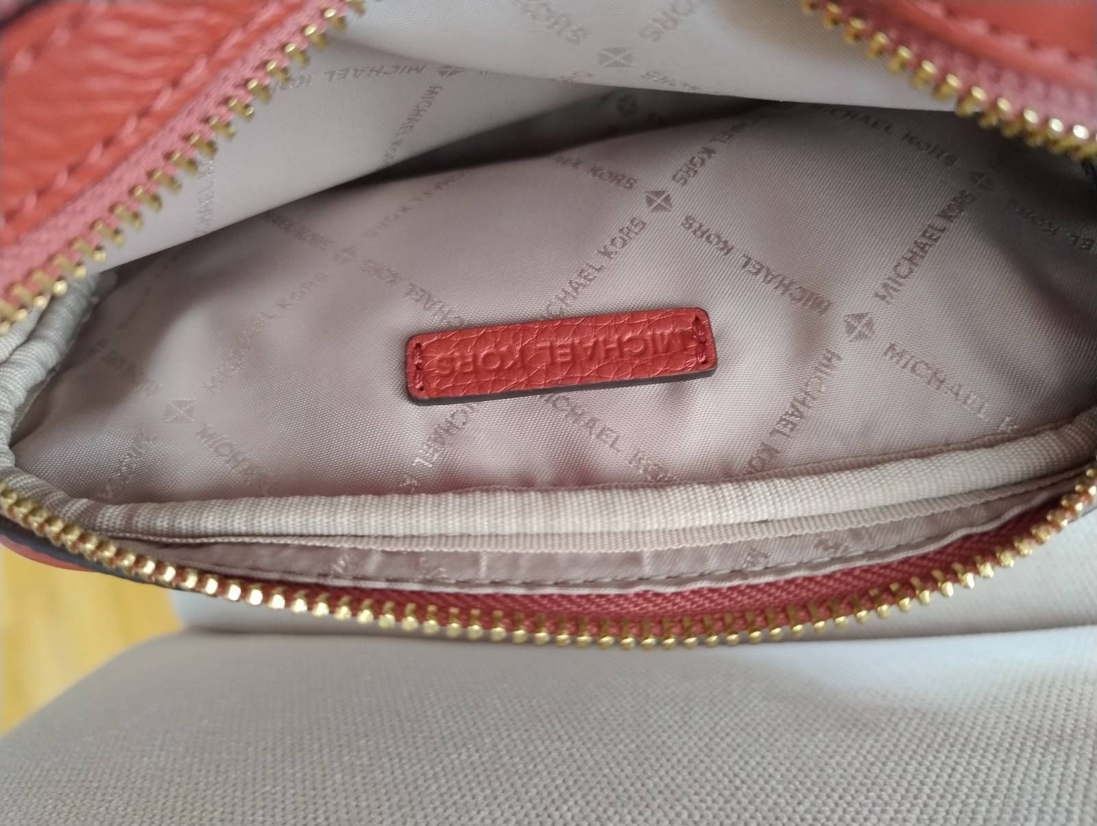 Torebka na ramię Michael Kors FULTON