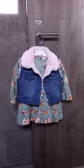 Conjunto de colete e vestido 18meses