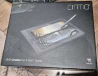 Sprzedam tablet graficzny Cintiq 13hd