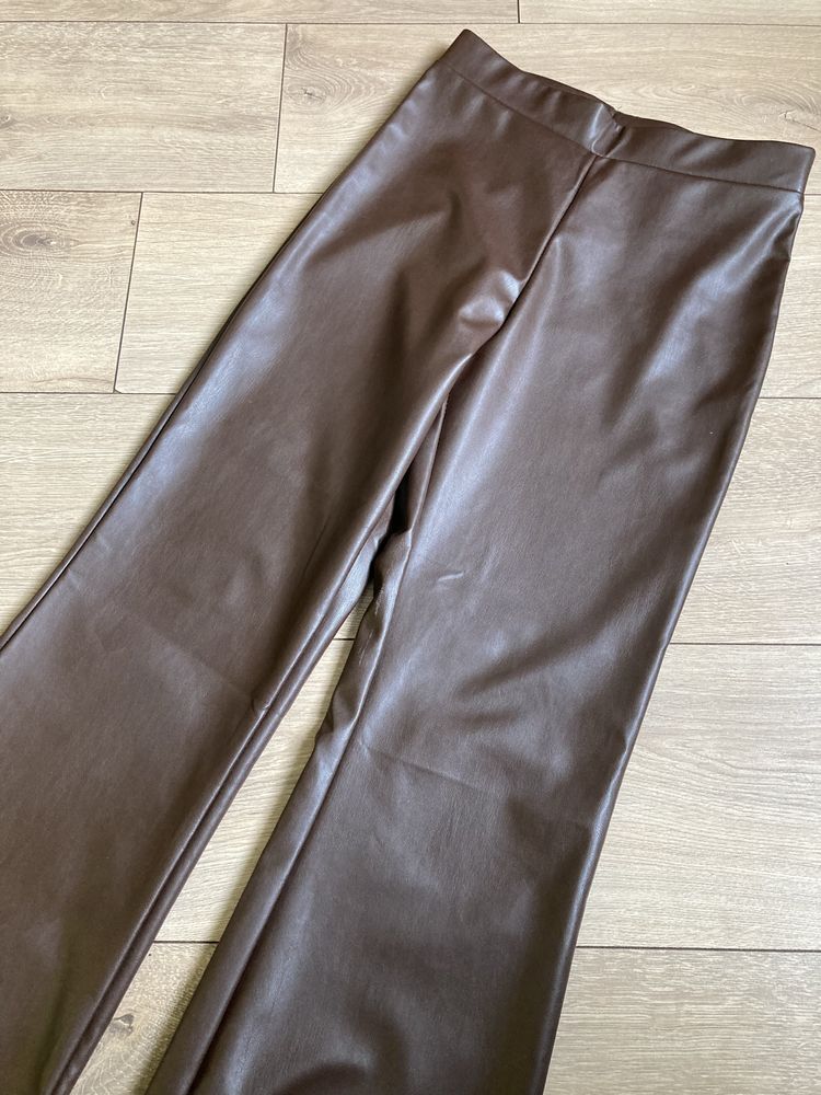 Шкіряні штани кльош H&M 140 см