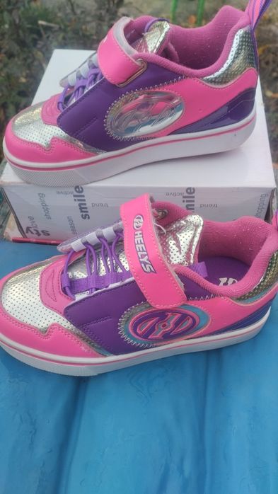 Роликові кросівки Heelys 32 розмір