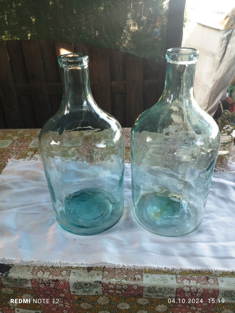 Продам бутыли для вина 4литра
