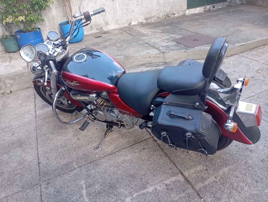 Hyosung Aquila 250cc