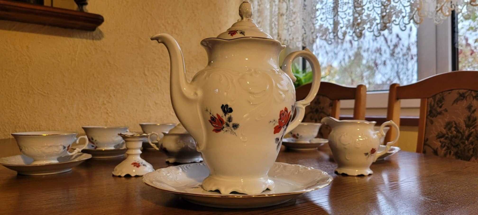 Serwis porcelanowy Wawel