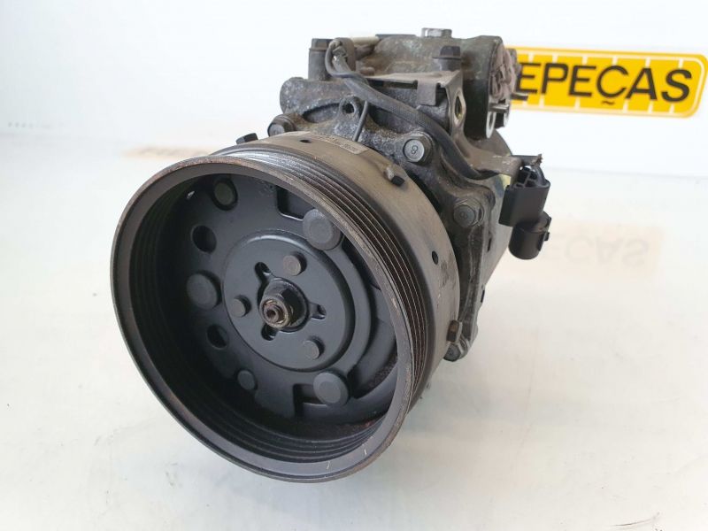 Compressor AC MITSUBISHI Carisma Hatchback (DA_)