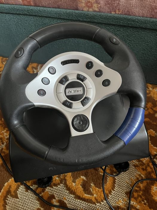 Ігровий руль Acme з педалями F294