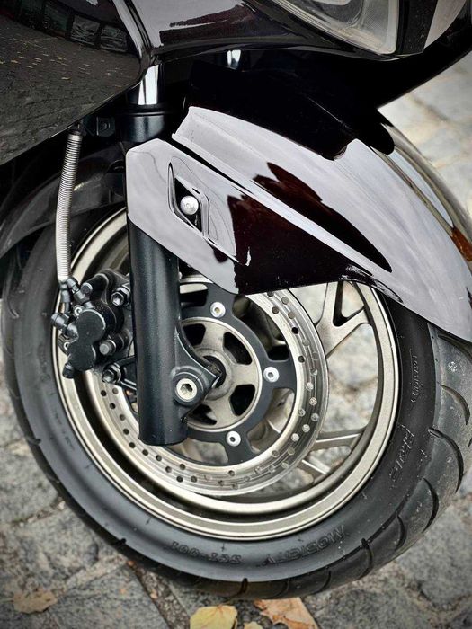 Японський Максі-Скутер Suzuki Skywave 250S в Арт мото Житомир