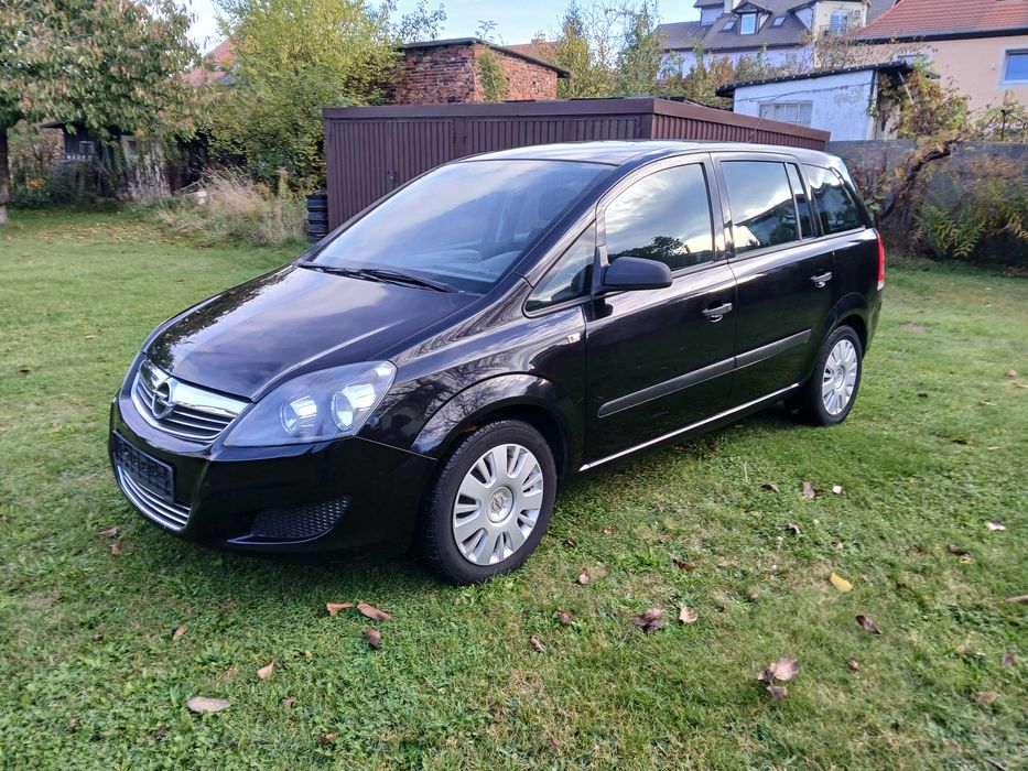 Opel zafira 1.6 115km 7osób 173000km wkład na 2000zł bez klimy z de.