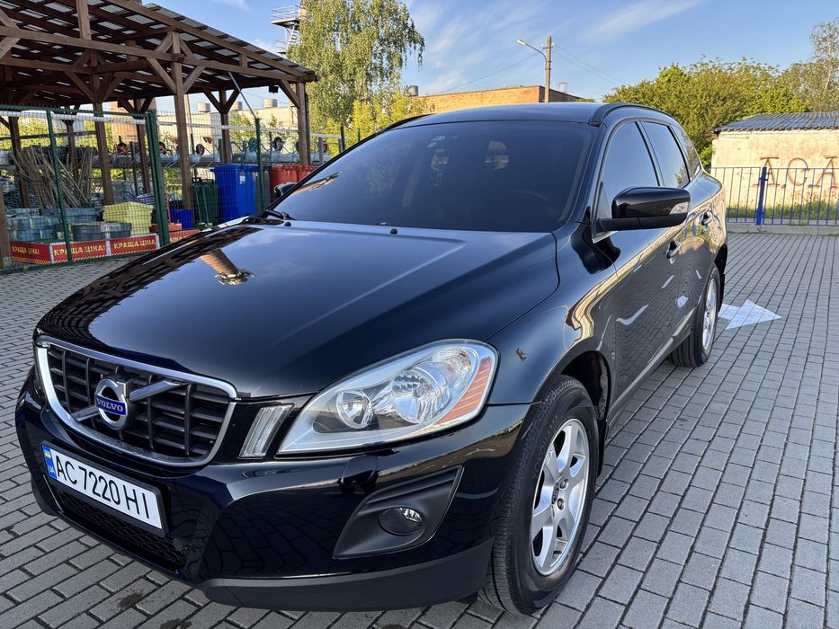 Volvo xc60 2,4 D 2009 малий пробіг оригінальний