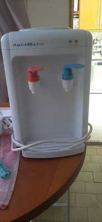 Refrigerasor de agua para pôr  garrafão.