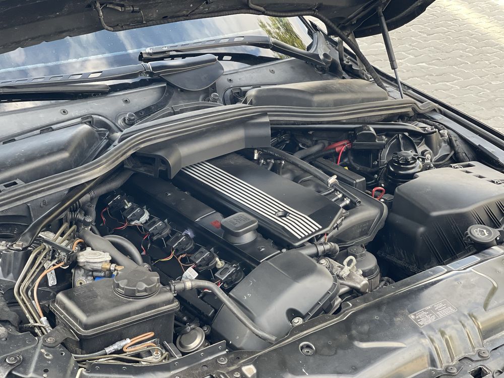 Продам BMW e60 2005р 2,2 газ/бензин (механіка)