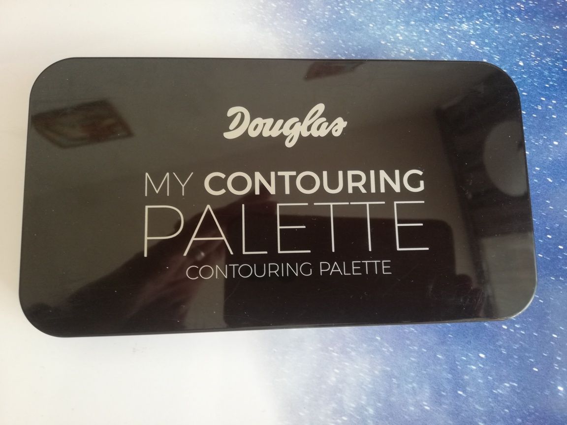 Douglas Palette paleta do konturowania z lusterkiem