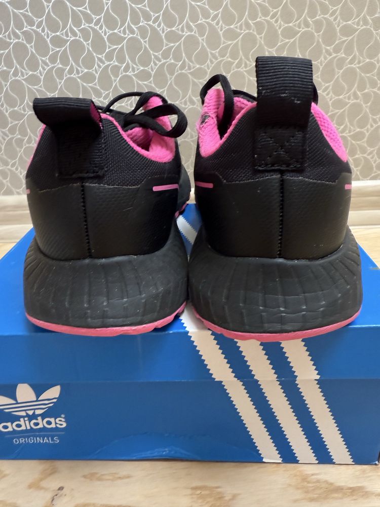 Дитячі кросівки Adidas, 36p