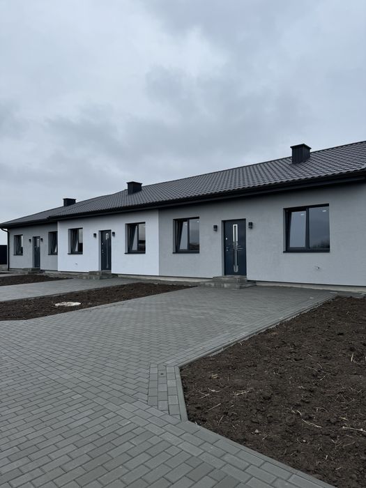 Продаж таунхауса з готовим ремонтом у с. Підгайці