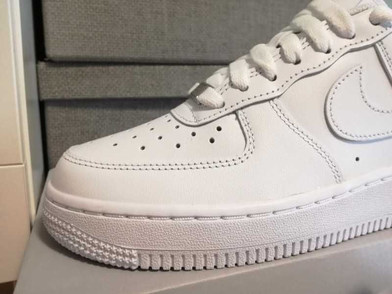 NikeAirForce1Low'07White-Nowe i nieuzywane 36.5