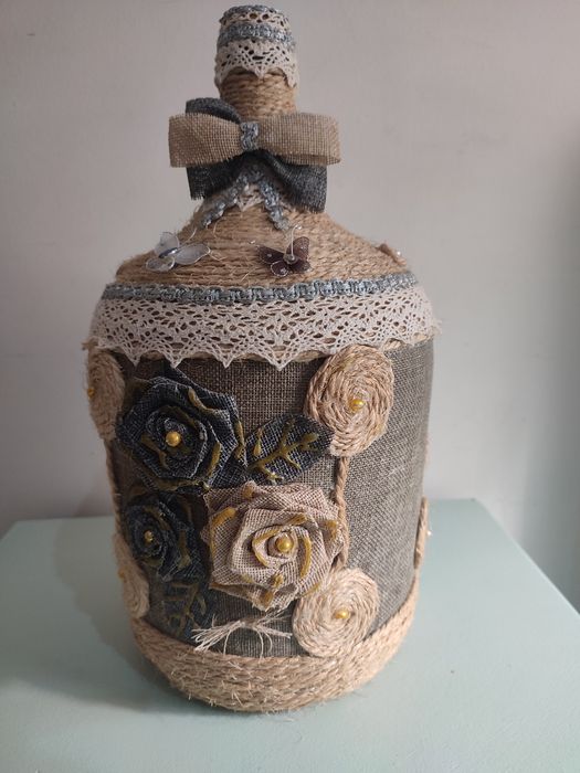 Garrafão,e outros decorado