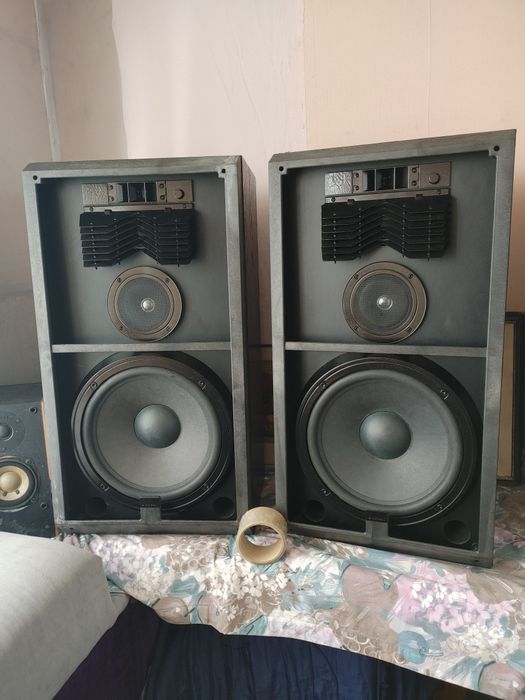 Колонки Sansui s65