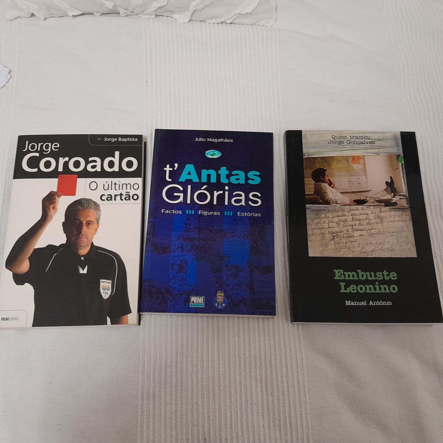 Vendo 100 livros