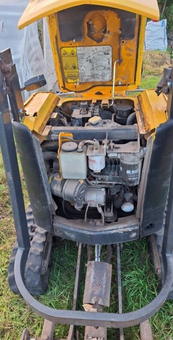 Minikoparka  bobcat e08