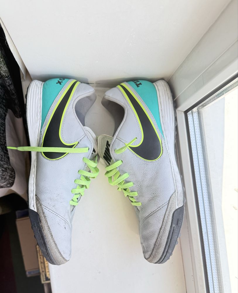 Сороконожки Nike Tiempo Mystic V TF Grey 44 размер
