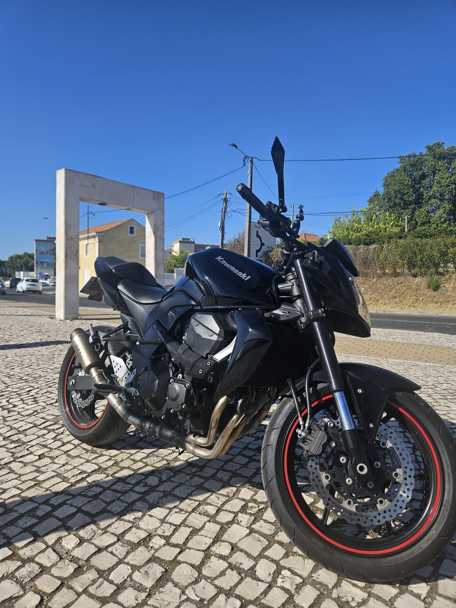 Vendo Kawasaki Z750