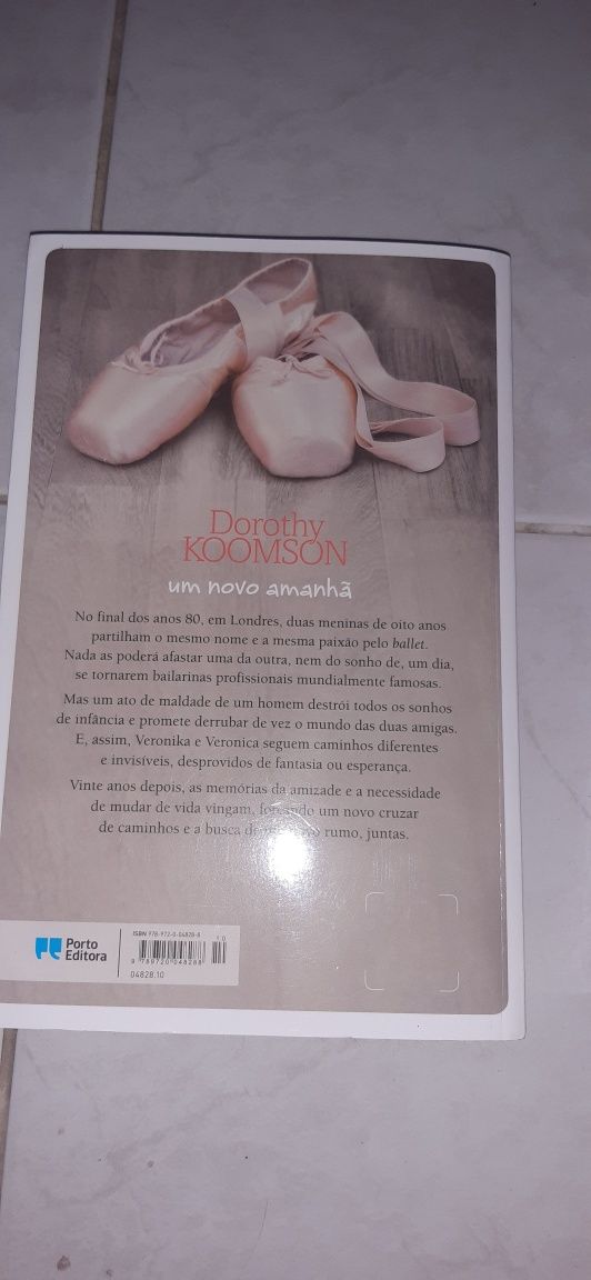 Livros de Dorothy Koomson e Isla Dewar