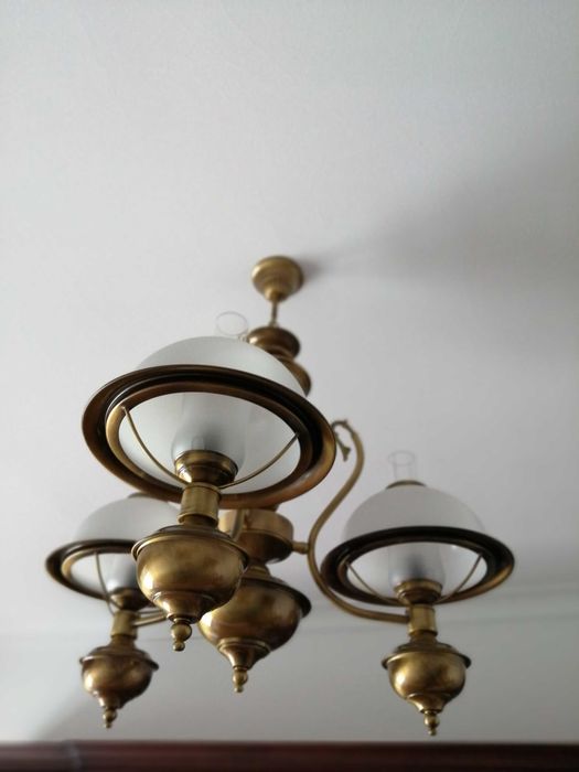 Candeeiro de teto espetacular