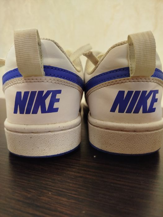 Кросівки Nike Court Borough Low 2. 36,5