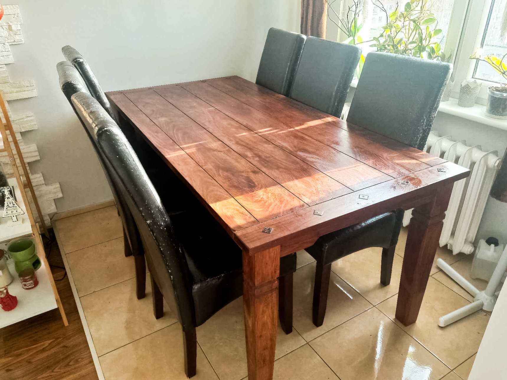Masywny stół drewniany 179 x 90