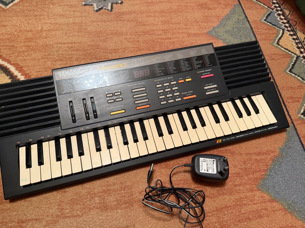 Синтезатор Yamaha