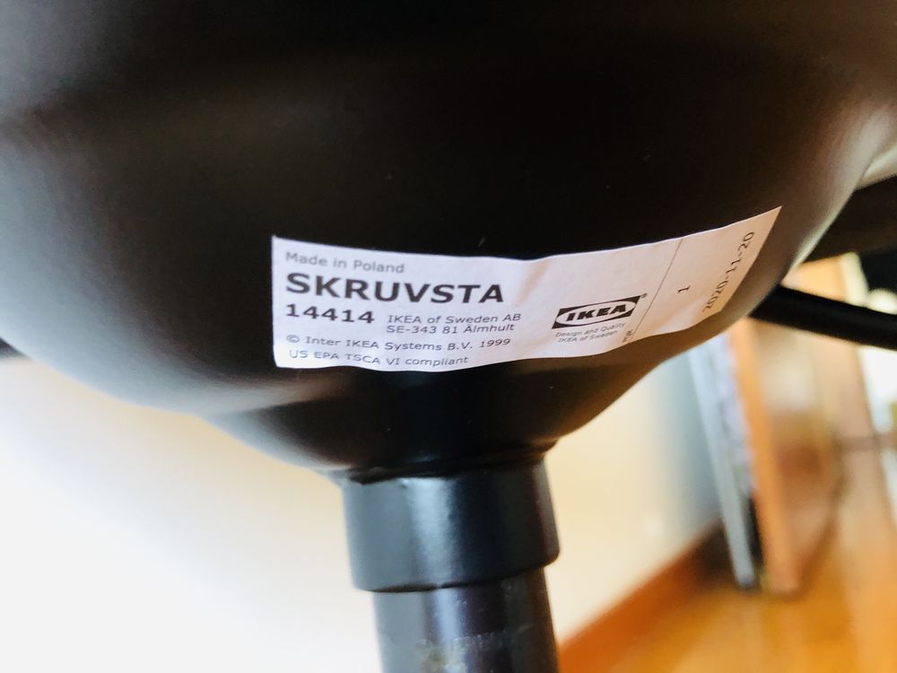 cadeira skruvsta Ikea