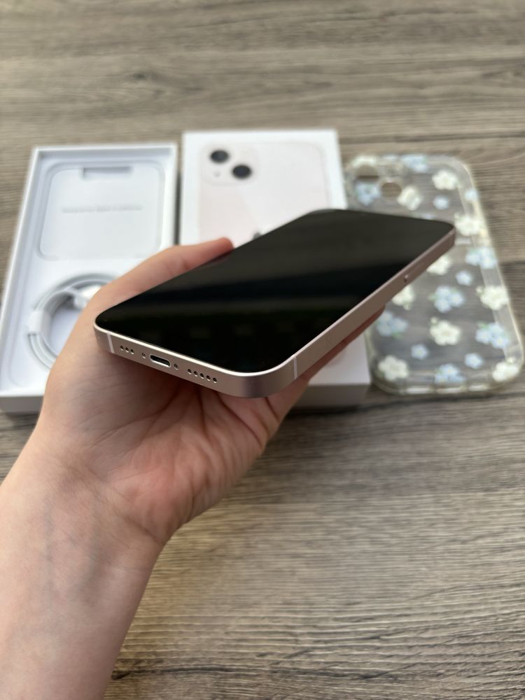 Iphone 13 Pink stan bardzo dobry