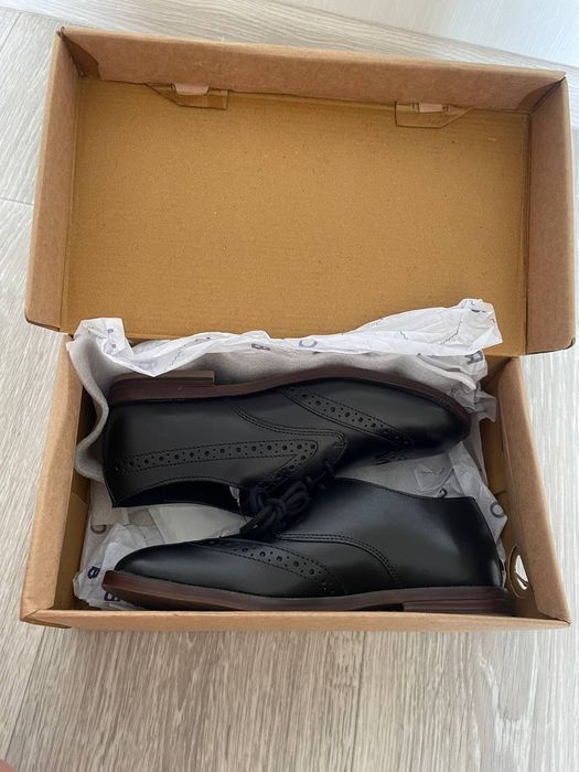 Туфлі FRIBBO кожа