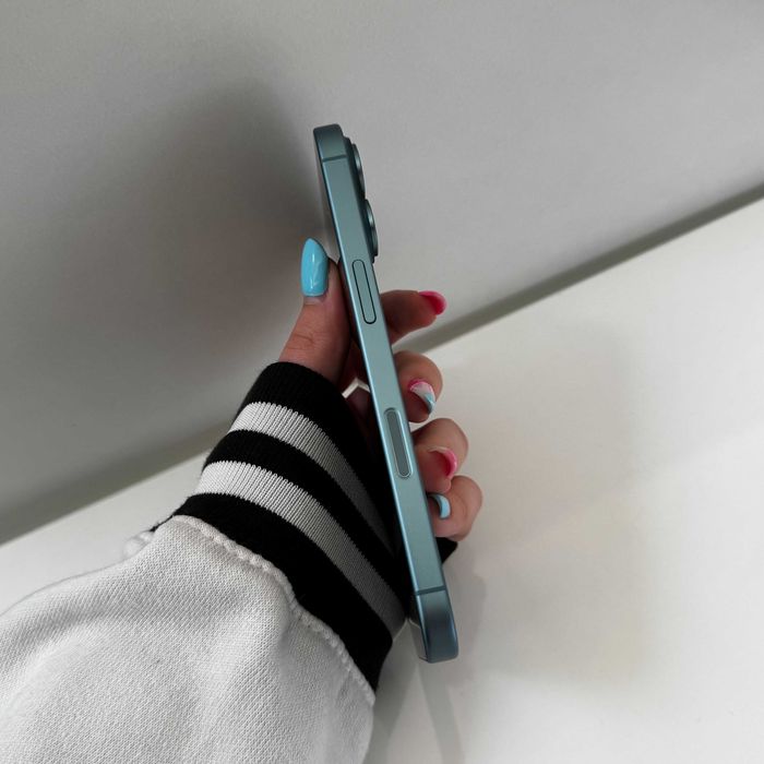 OKAZJA! iPhone 16 128GB Teal |
