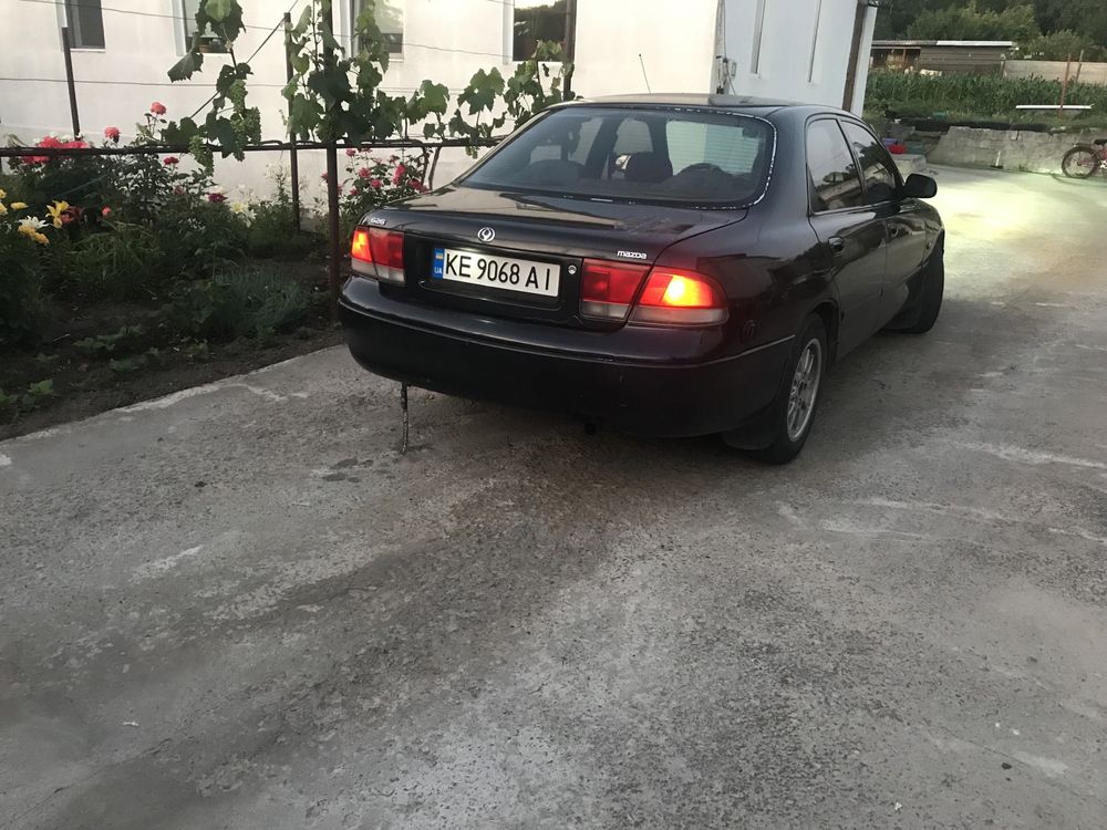 Продам mazda 626