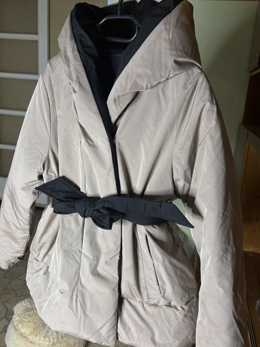 Куртка ,размер S-M ,без пятен и повреждений,носили пару раз