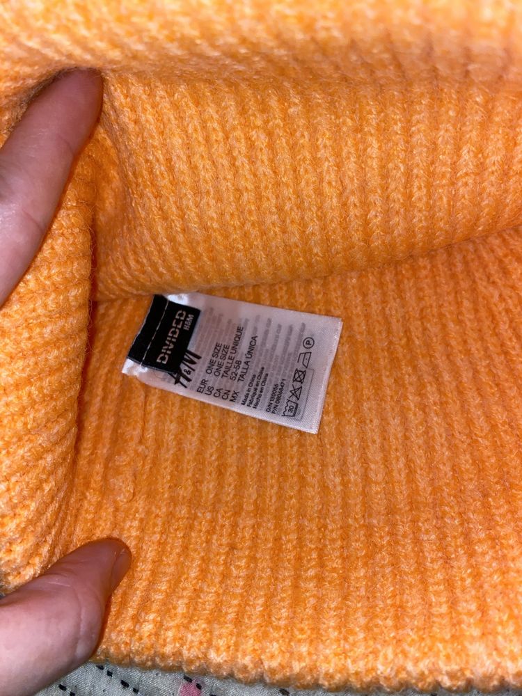 Оригінальна жіноча шапка H&M (Великобританія)