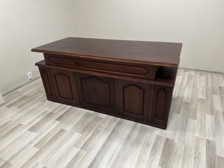 Duże biurko fornirowane dębowe