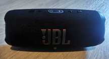 JBL Charge 5 usada Original