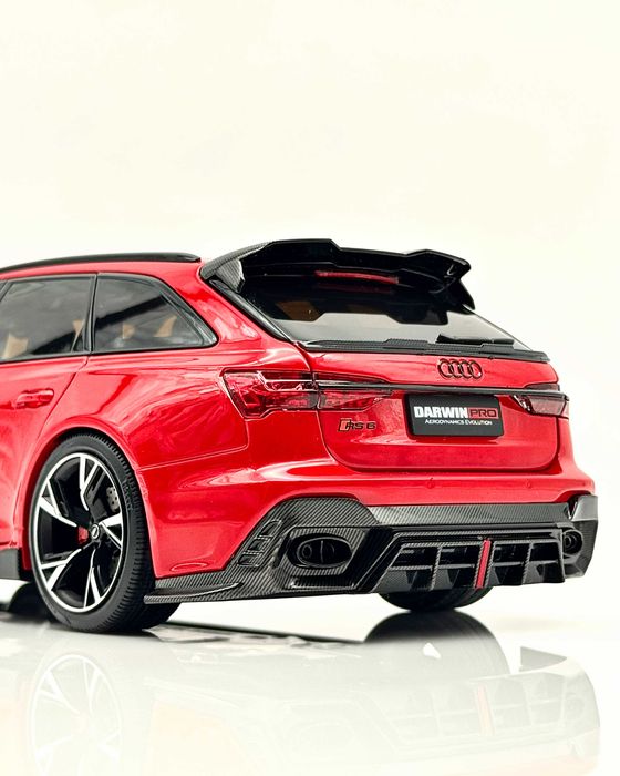 Audi RS6 (C8) Darwin Pro Модель авто 1:18 KiloWorks