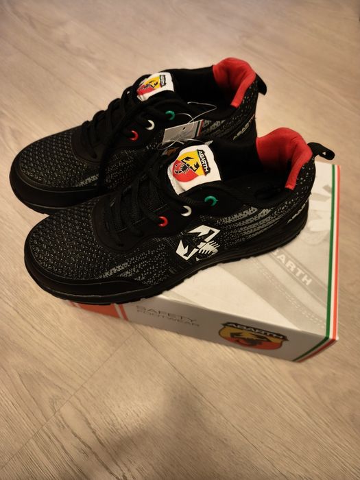 Sapatos de proteção Abarth nº42 novos