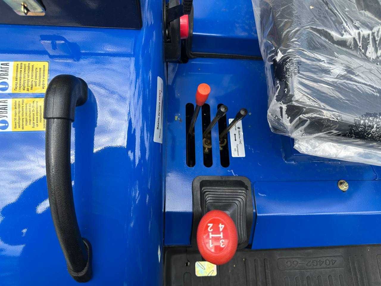 Трактор Мінітрактор DongFeng 244DG2U